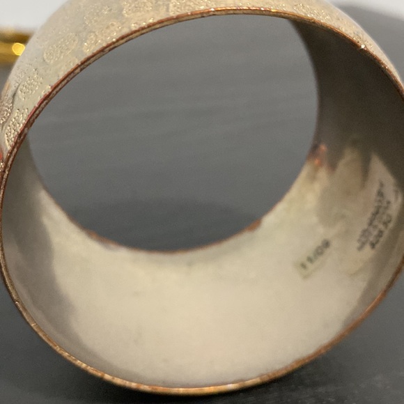 Lot of 6 Gold Tone Cuff Bracelets and Bangles - Picture 14 of 14